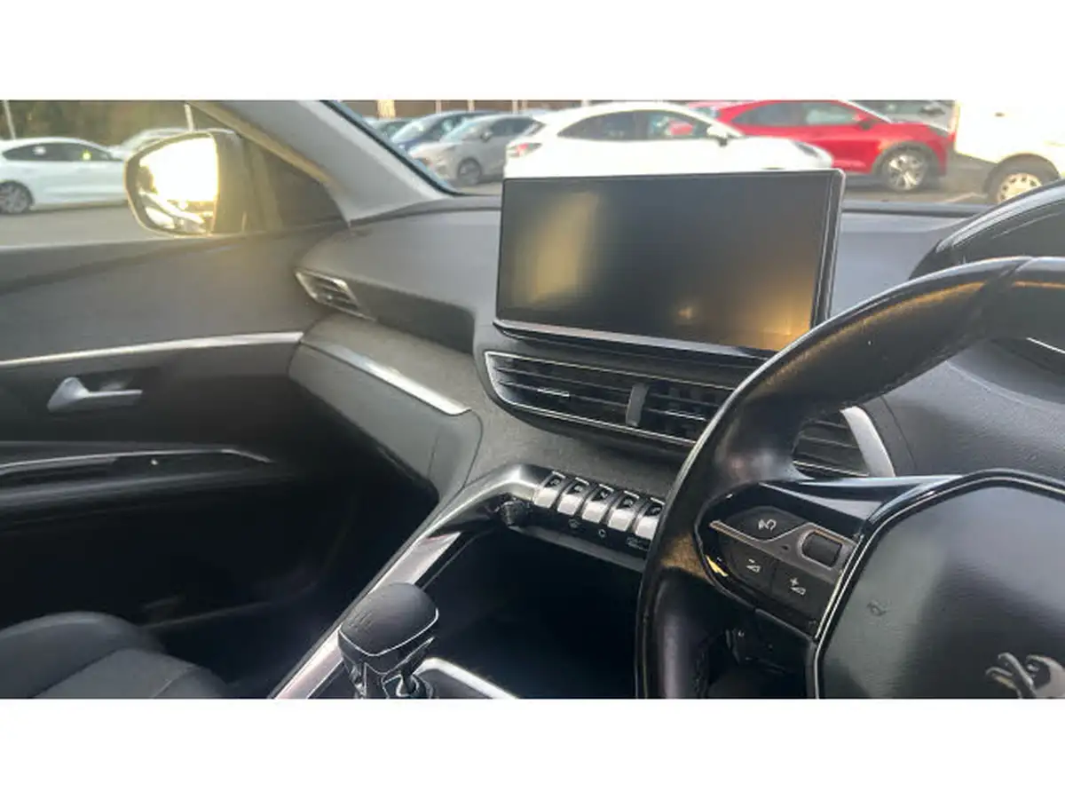 2021-peugeot-3008-suv-15-bluehdi-allure-big-16