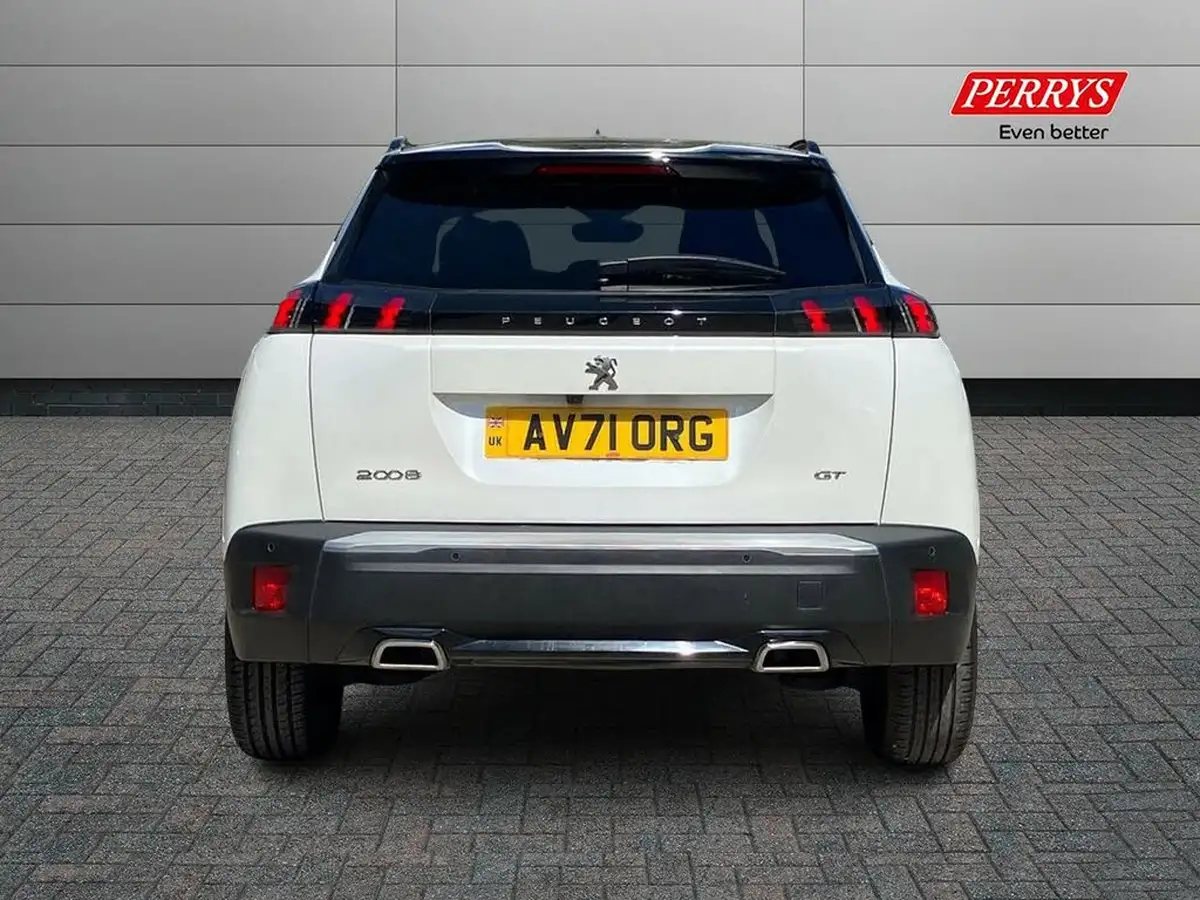 2021-peugeot-2008-suv-12-puretech-gt-eat8-big-4