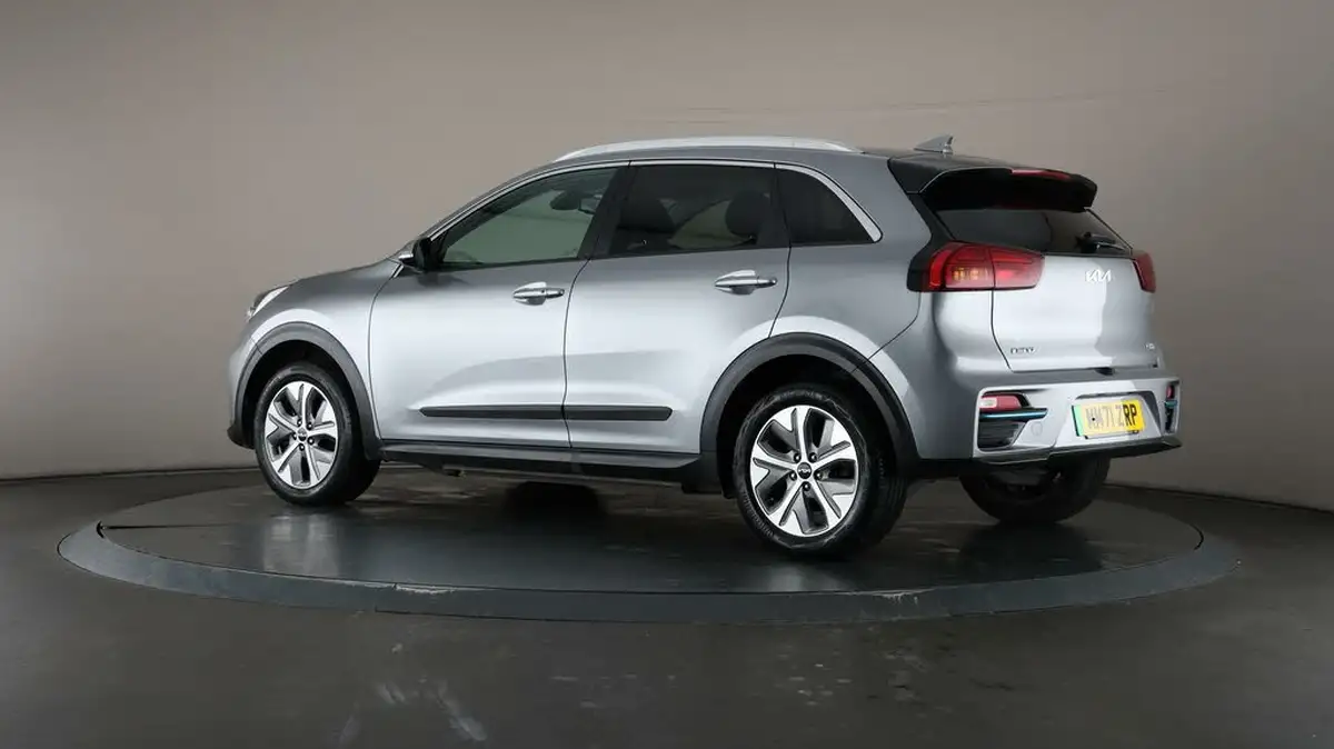 2022-kia-e-niro-ev-2-64-big-65