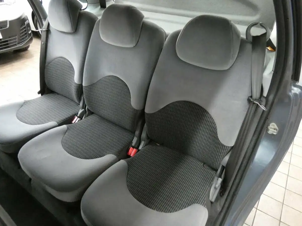 2007-citroen-xsara-picasso-16-vtx-big-45