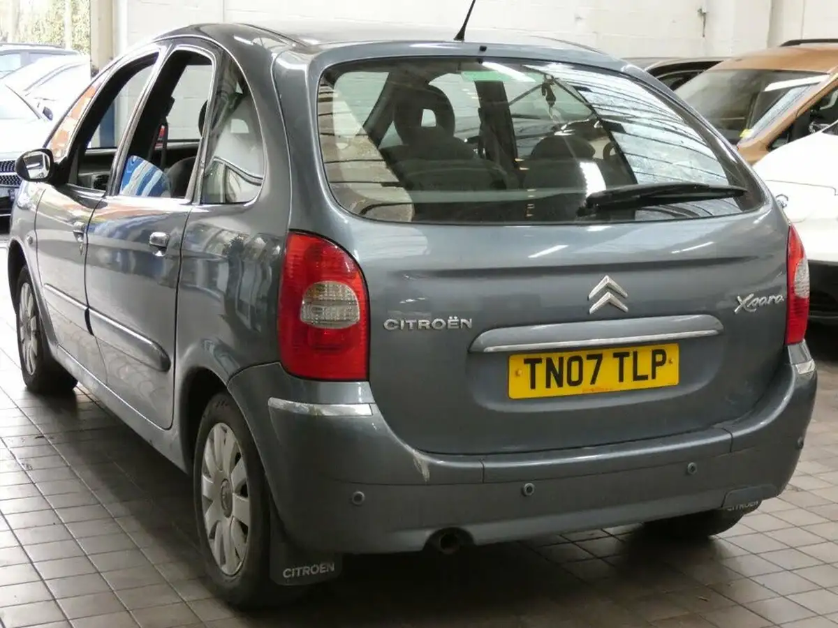 2007-citroen-xsara-picasso-16-vtx-big-21