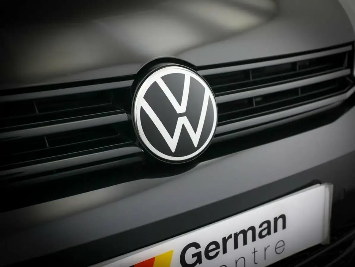 2020-volkswagen-touran-15-tsi-r-line-dsg-big-8
