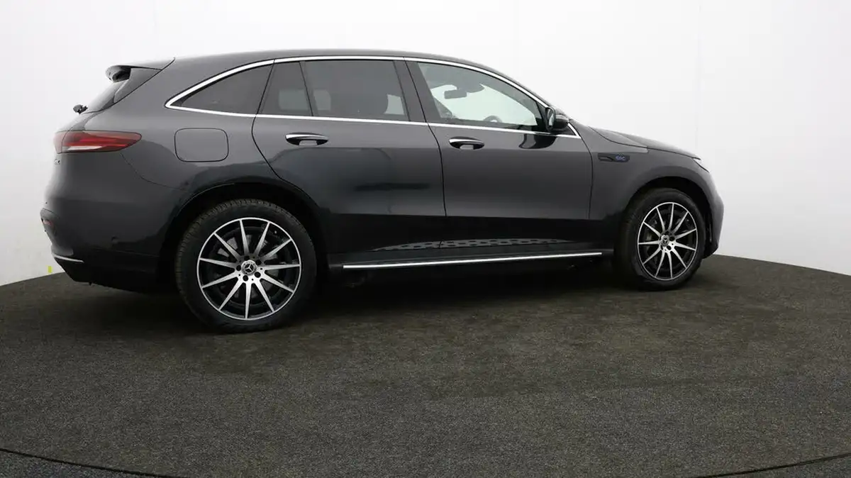 2022-mercedes-benz-eqc-e-eqc-400-amg-line-big-28