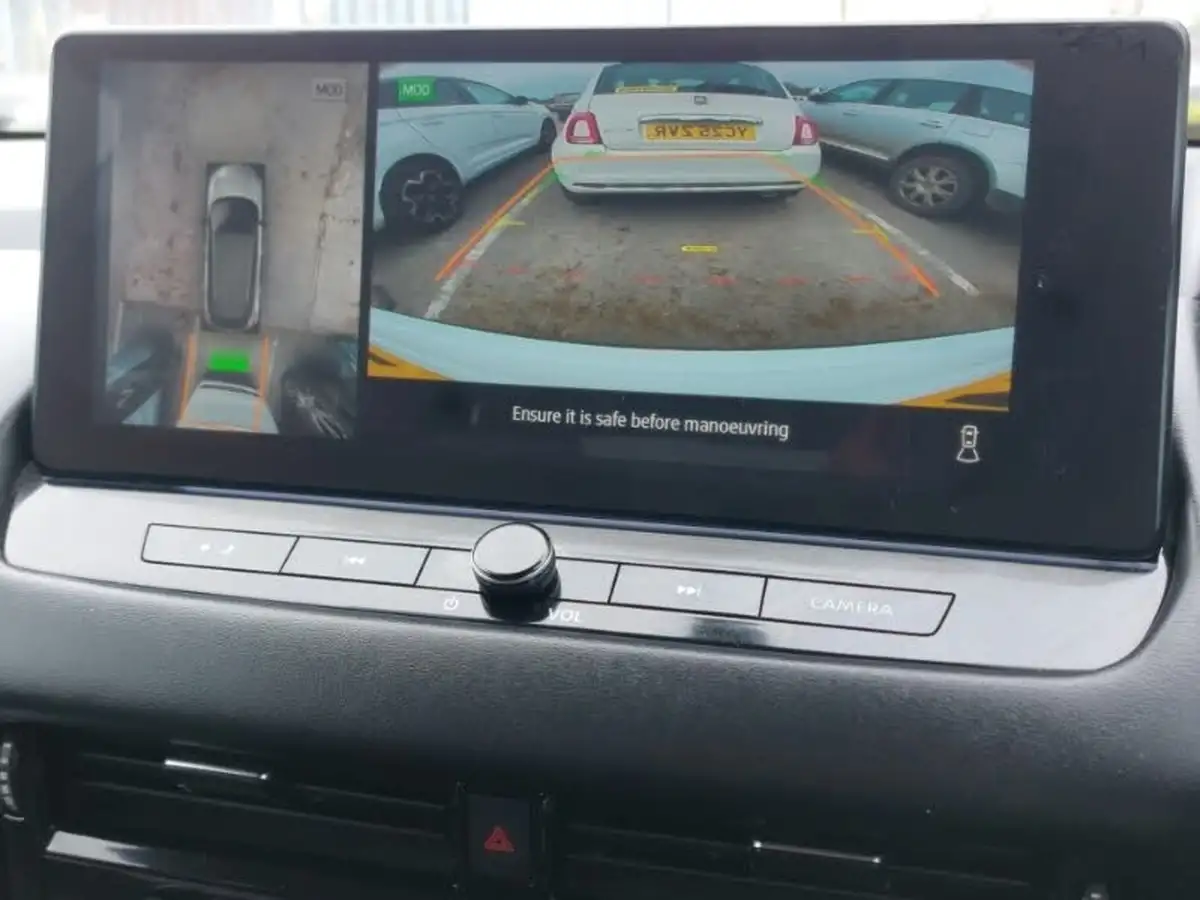 2022-nissan-qashqai-13-dig-t-n-connecta-158ps-4wd-xtronic-big-10