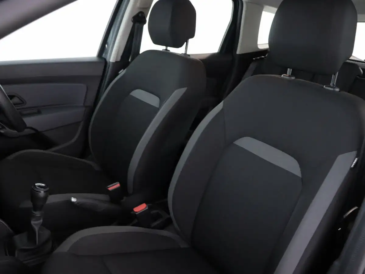 2021-dacia-duster-10-tce-essential-100bhp-ss-station-wagon-5d-big-33