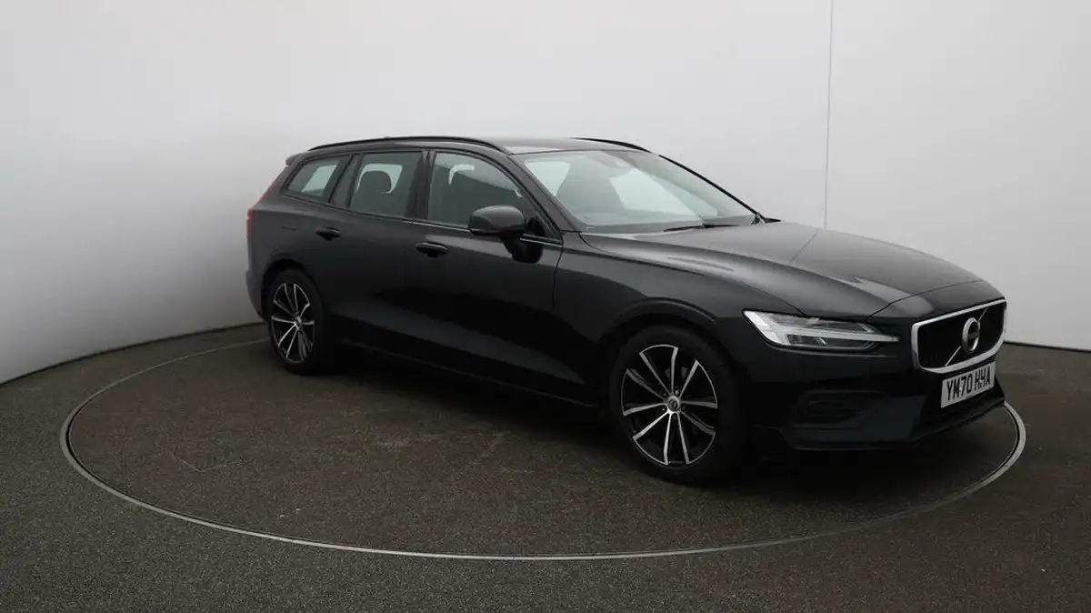 2021-volvo-v60-20-b3-momentum-160bhp-big-36