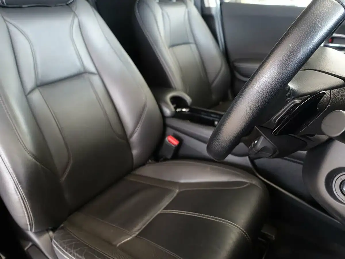2020-honda-hr-v-15-i-vtec-se-cvt-big-11
