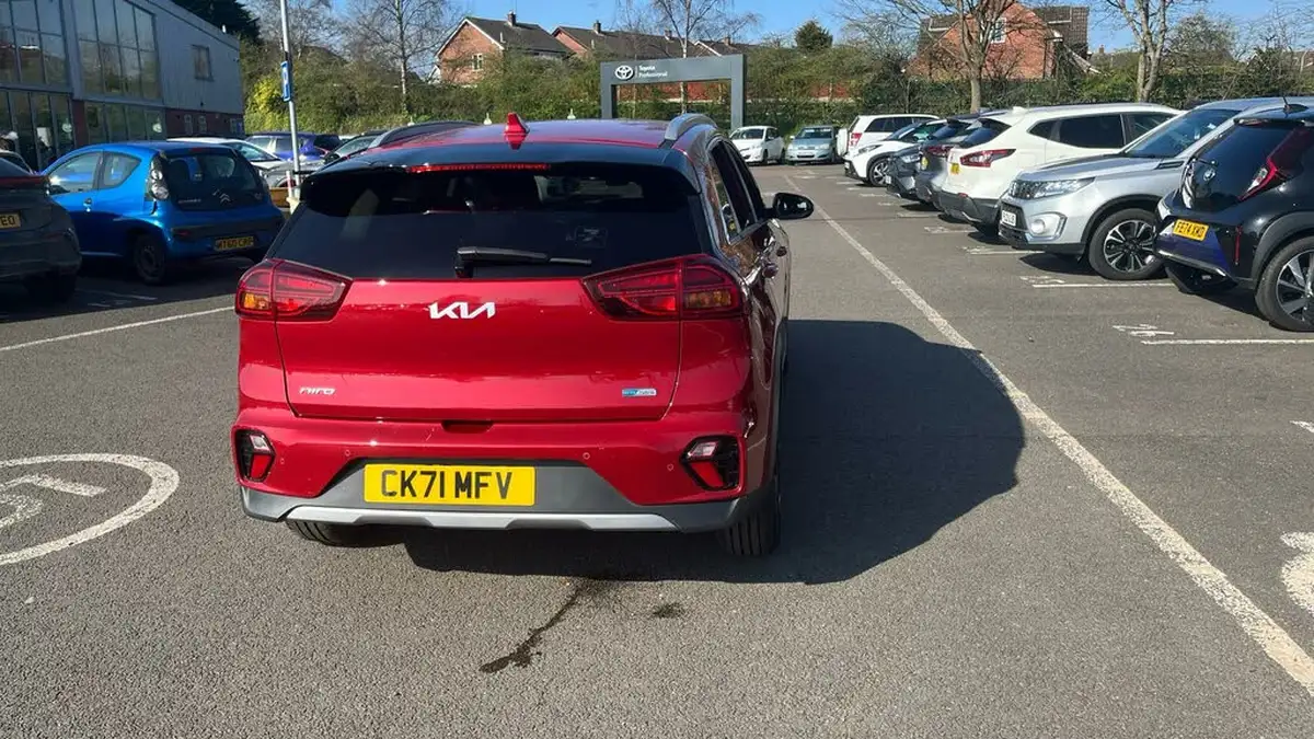 2021-kia-niro-16-gdi-2-big-26