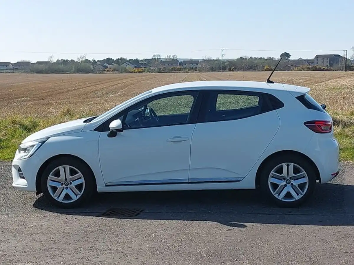 2020-renault-clio-10-sce-play-75bhp-big-3