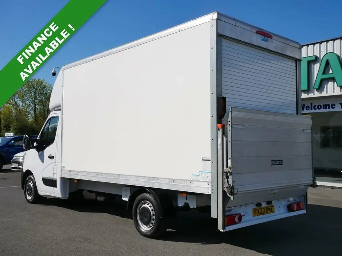 2023-renault-master-23dci-ll35-145-business-chassis-cab-big-7