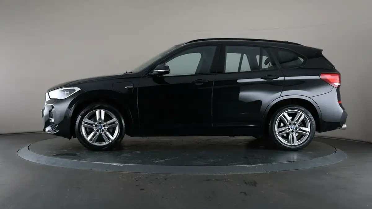 2022-bmw-x1-15-xdrive-25e-phev-m-sport-big-31