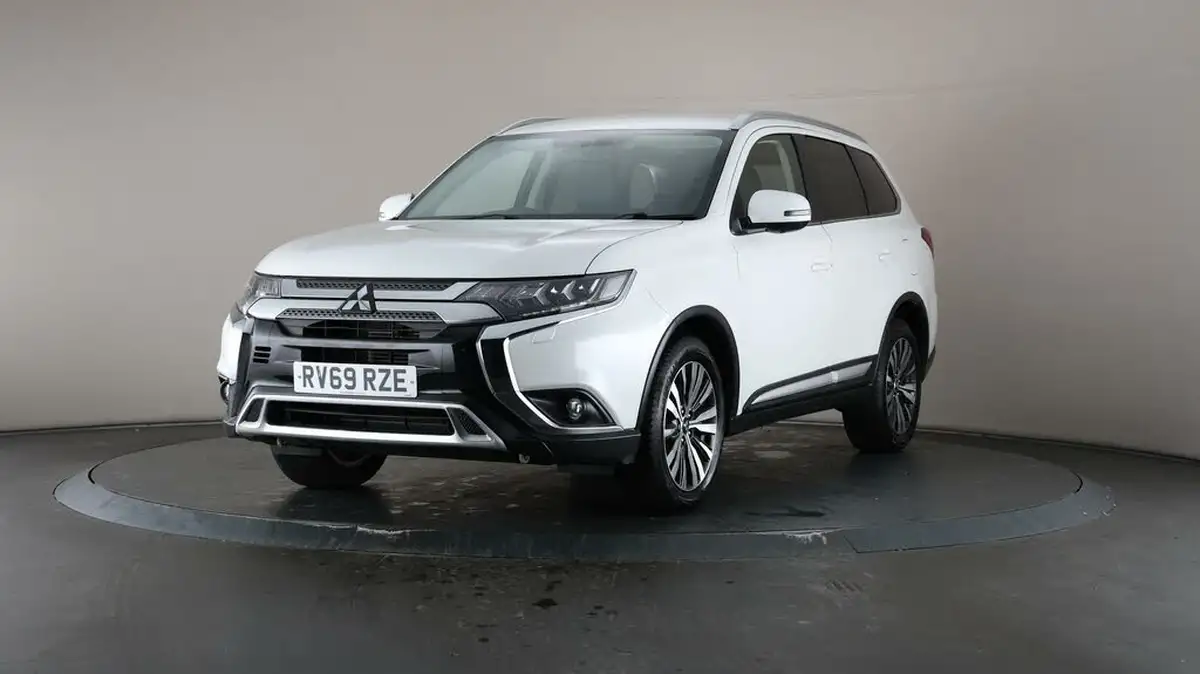 2019-mitsubishi-outlander-20-exceed-big-38