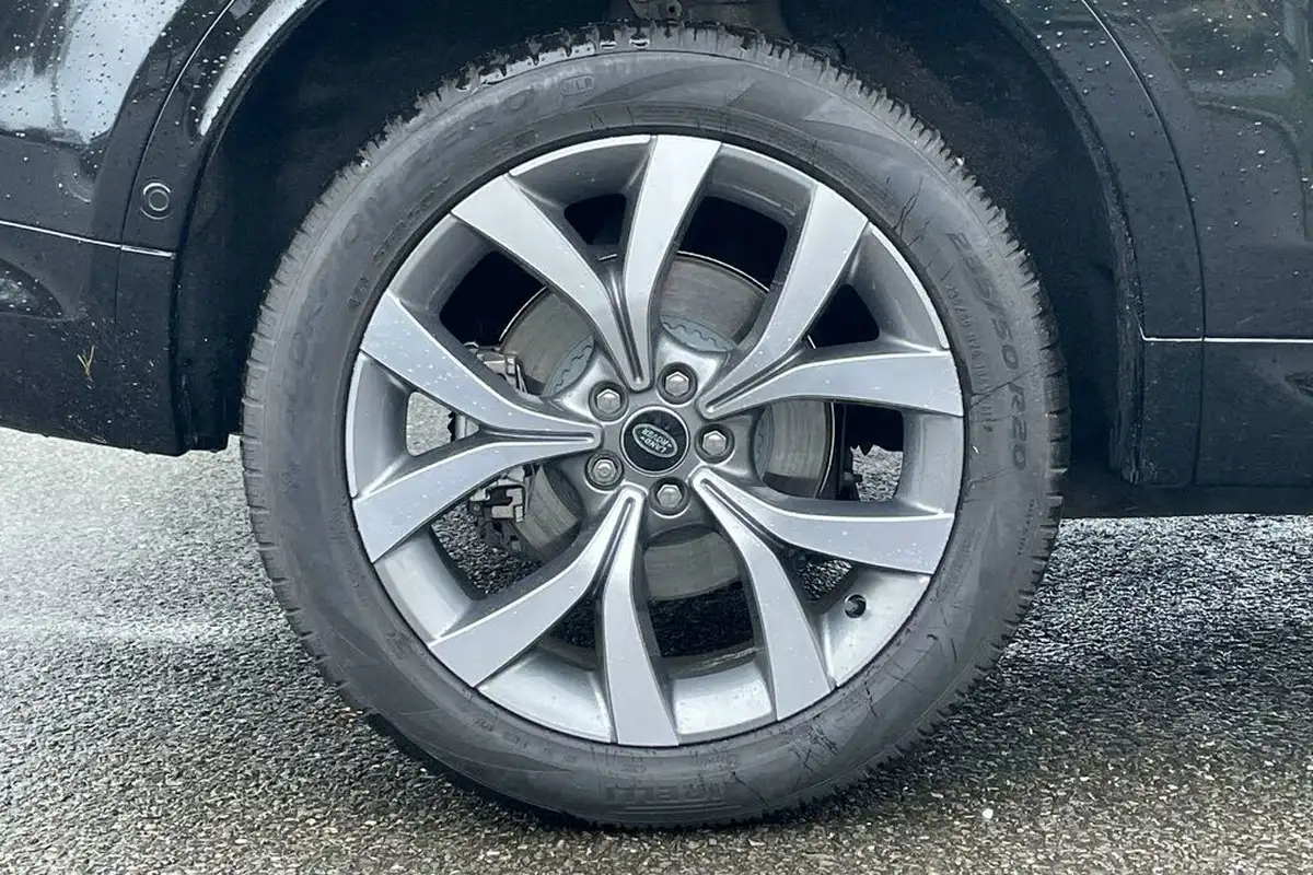 2024-land-rover-discovery-sport-15-p270e-dynamic-hse-big-21