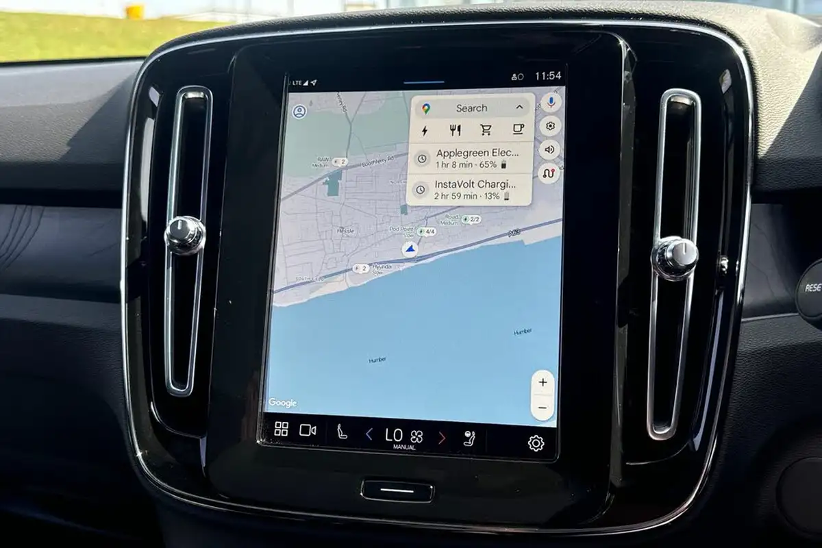 2022-volvo-c40-e-twin-recharge-pro-big-14