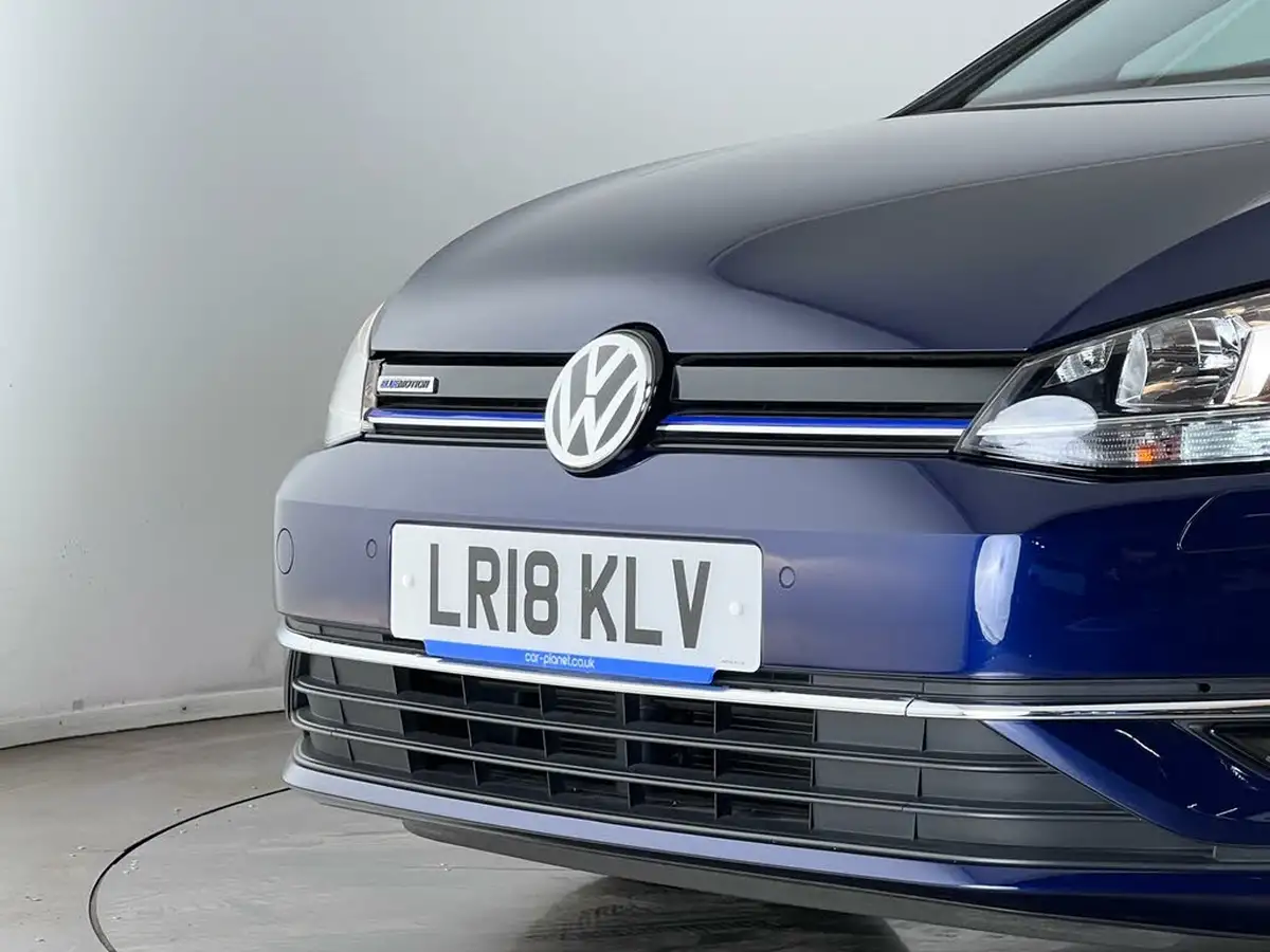 2018-volkswagen-golf-15-tsi-se-nav-130ps-ss-hatchback-5d-dsg-big-34