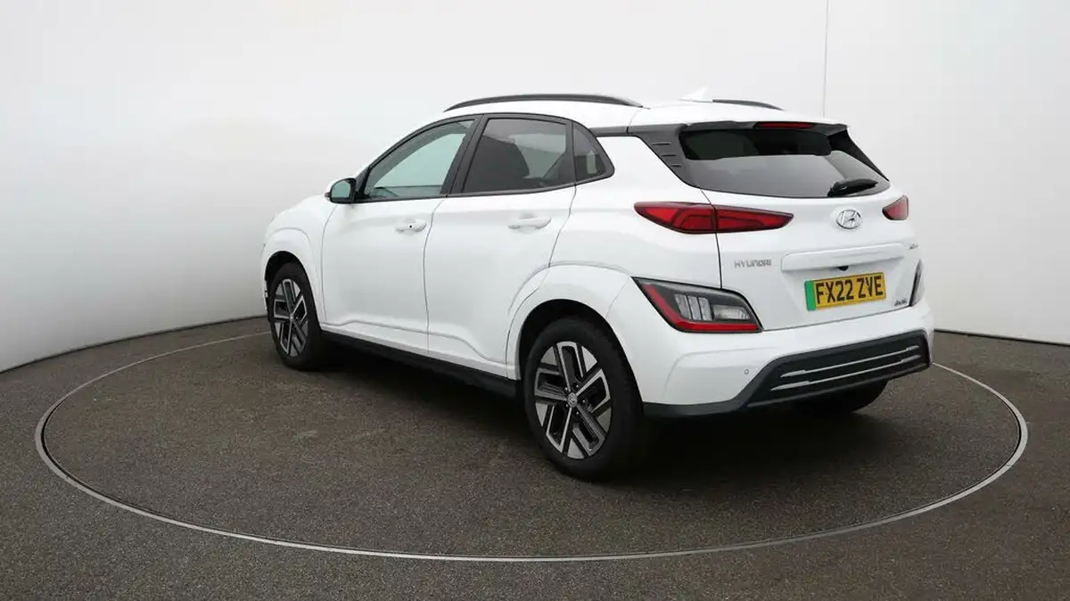 2022-hyundai-kona-e-premium-204ps-64kwh-7kw-obc-big-56