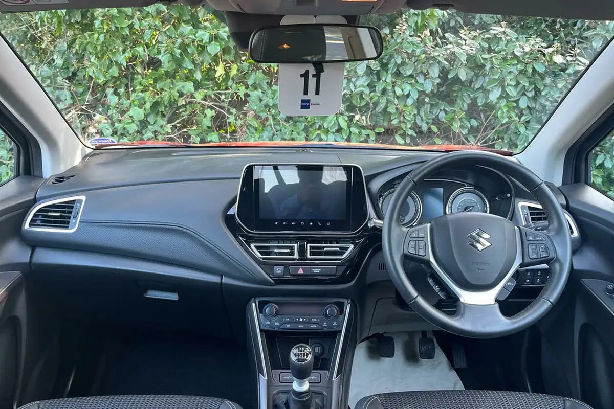 2021-suzuki-s-cross-14-boosterjet-ultra-big-10