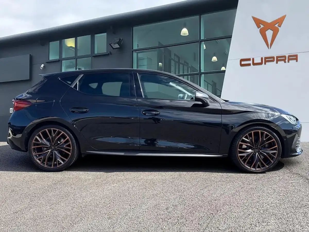 2024-cupra-leon-nf-20-tsi-vz2-design-edition-300ps-hatchback-big-2