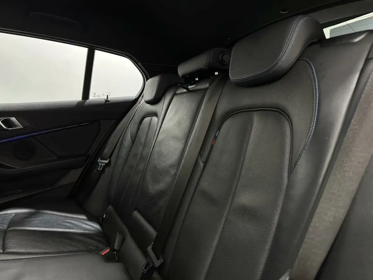 2021-bmw-1-series-15td-116d-m-sport-big-35