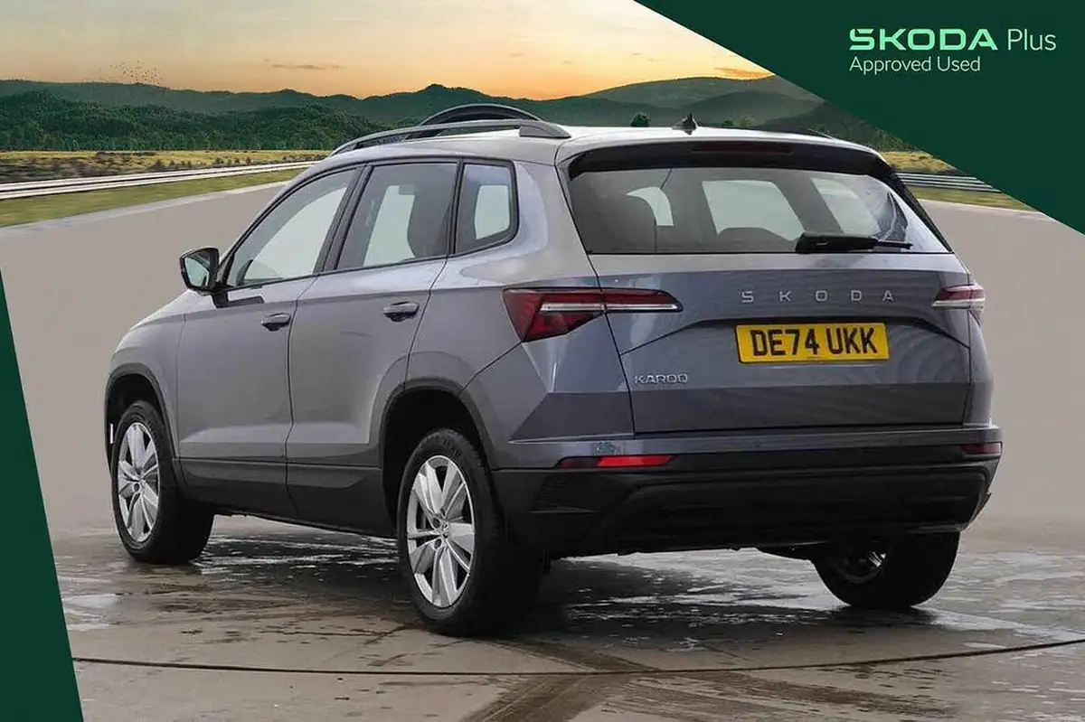 2024-skoda-karoq-15-tsi-se-drive-dsg-big-2