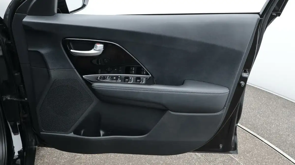 2021-kia-niro-16-gdi-2-big-15