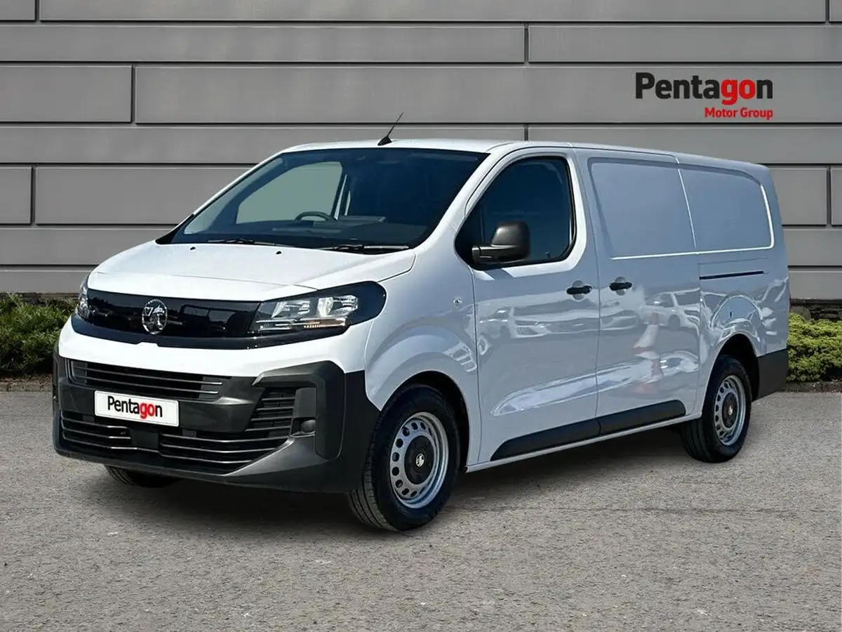 2025-vauxhall-vivaro-15td-prime-big-2