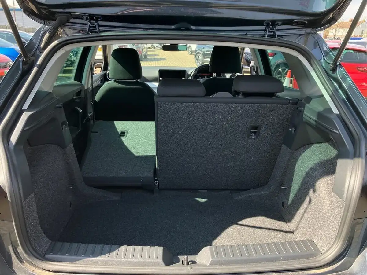 2023-seat-ibiza-10-tsi-se-edition-big-23