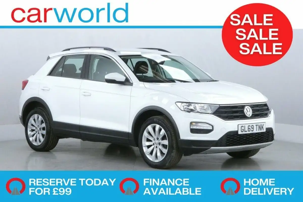 2019-volkswagen-t-roc-10-tsi-se-big-0