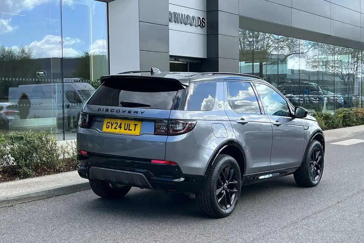 2024-land-rover-discovery-sport-15-p300e-dynamic-se-big-8