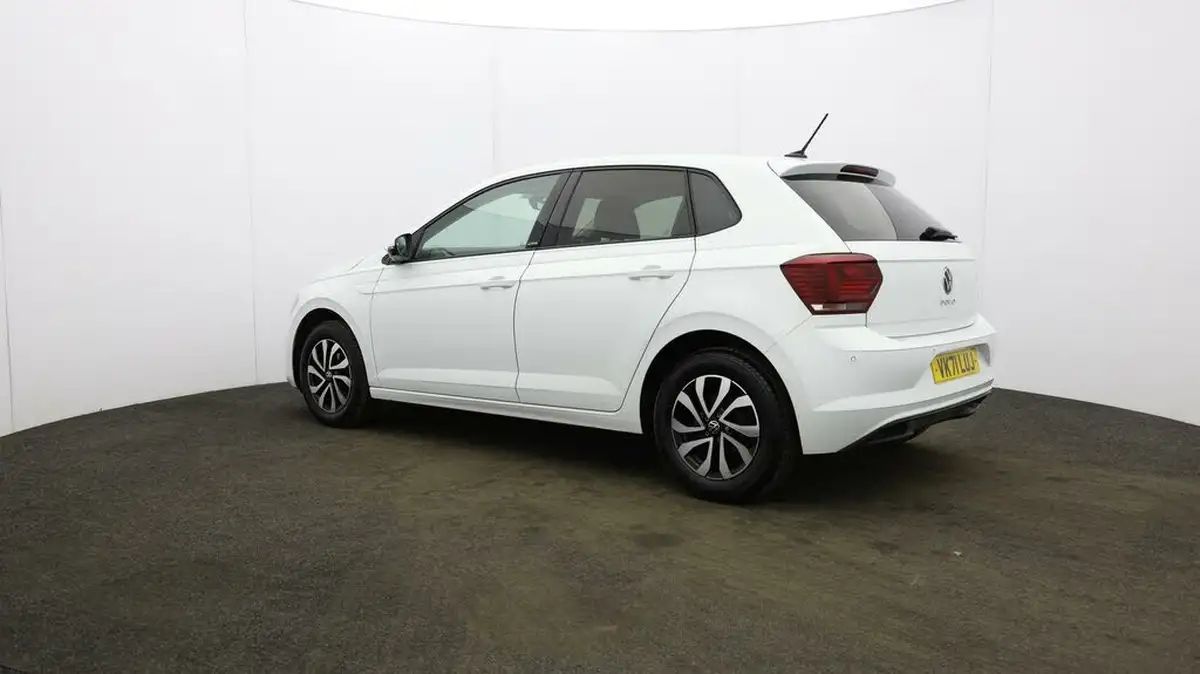 2021-volkswagen-polo-10-tsi-active-big-4