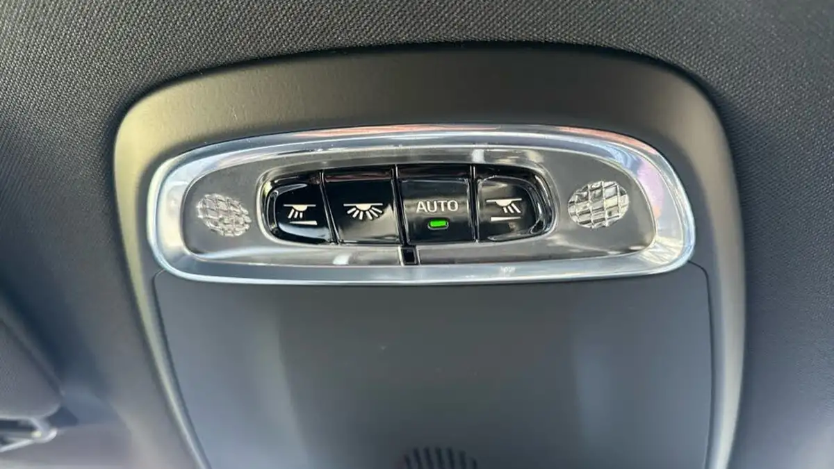 2021-volvo-xc90-20td-b5-r-design-big-26