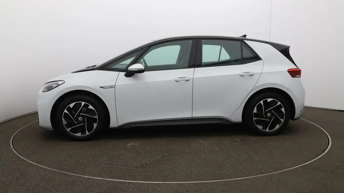 2022-volkswagen-id3-e-life-204ps-58kwh-pro-performance-big-4