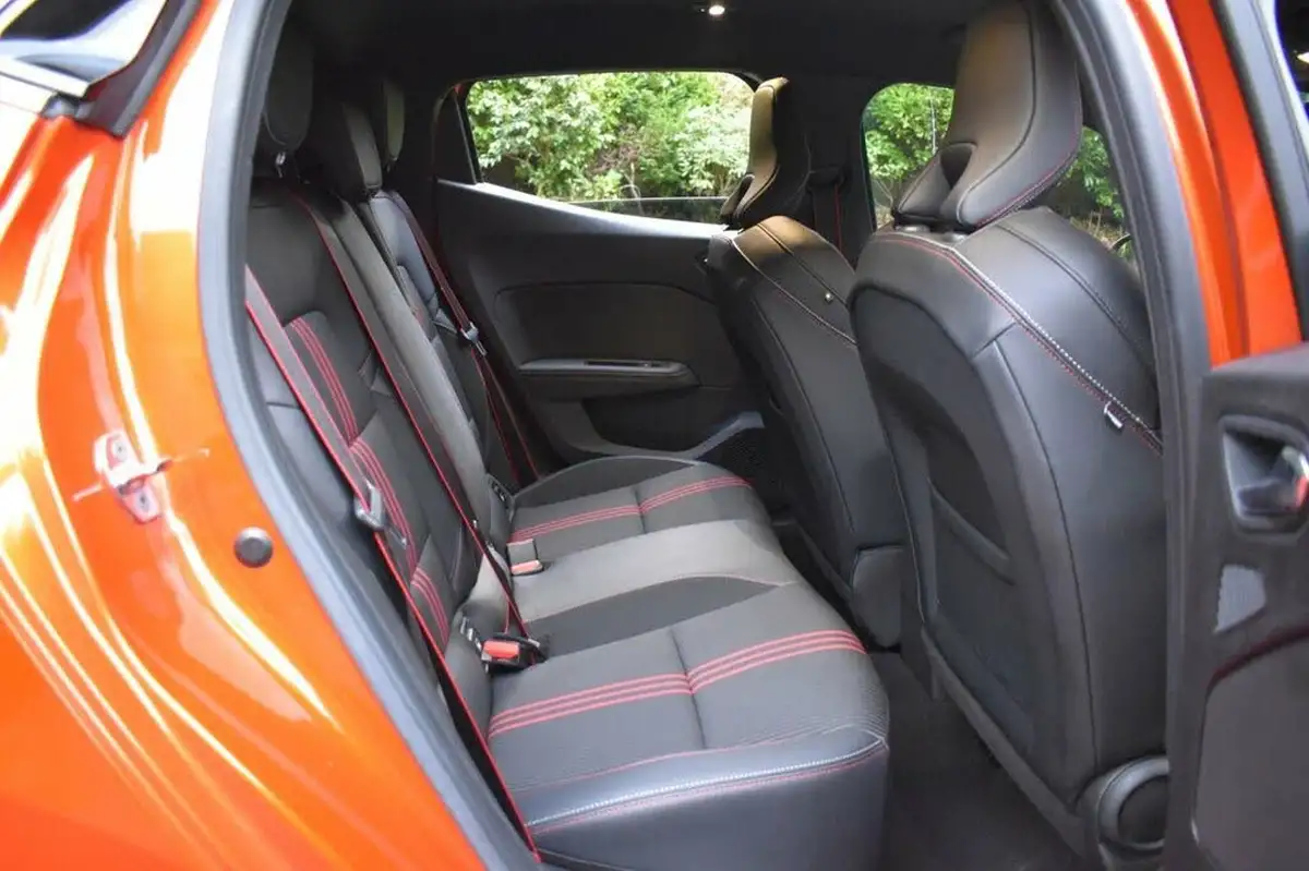 2022-renault-clio-10-tce-rs-line-rs-line-big-6