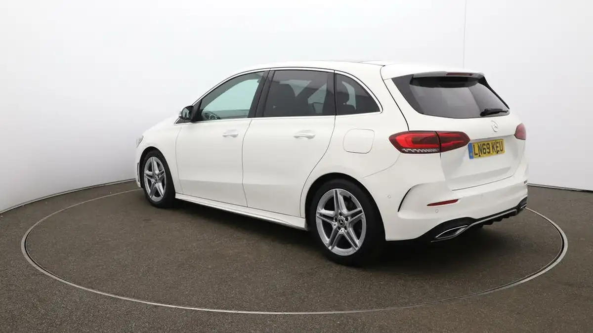 2019-mercedes-benz-b-class-13-b200-amg-line-premium-plus-7g-dct-big-55