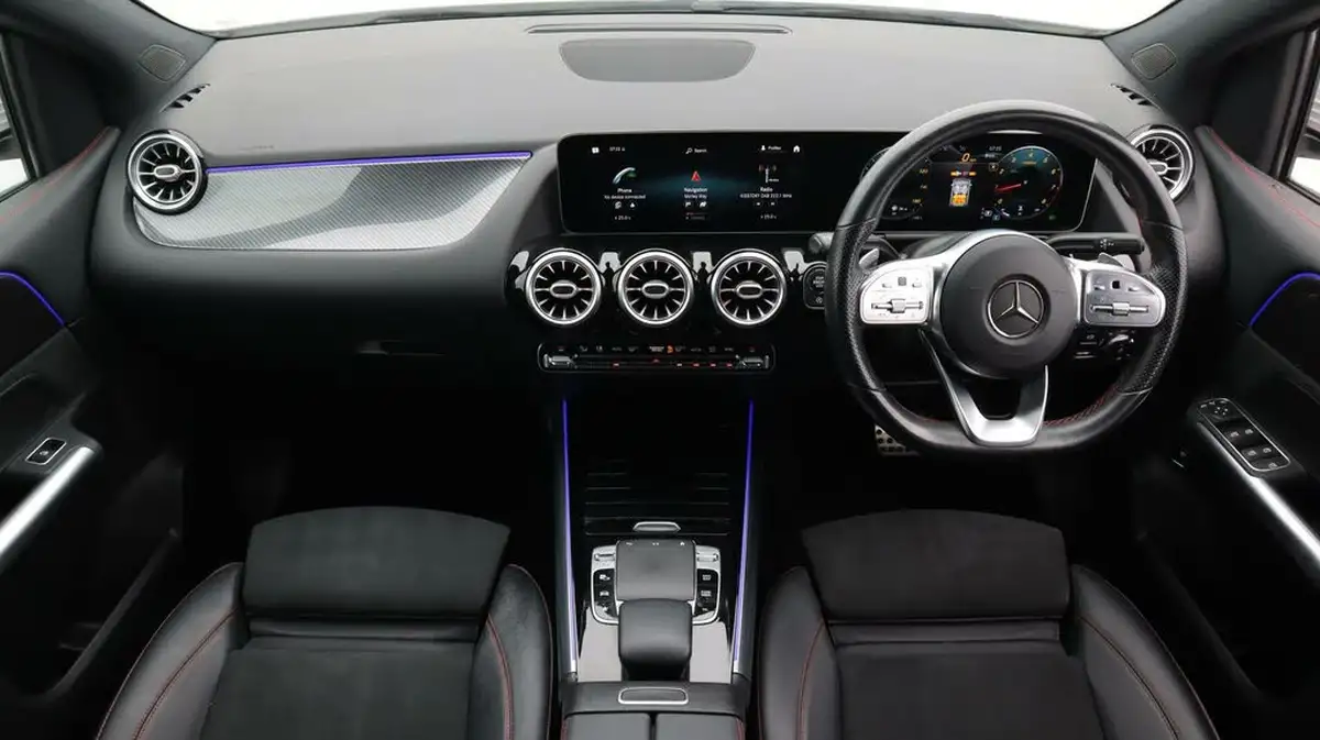 2019-mercedes-benz-b-class-13-b200-amg-line-premium-plus-7g-dct-big-13