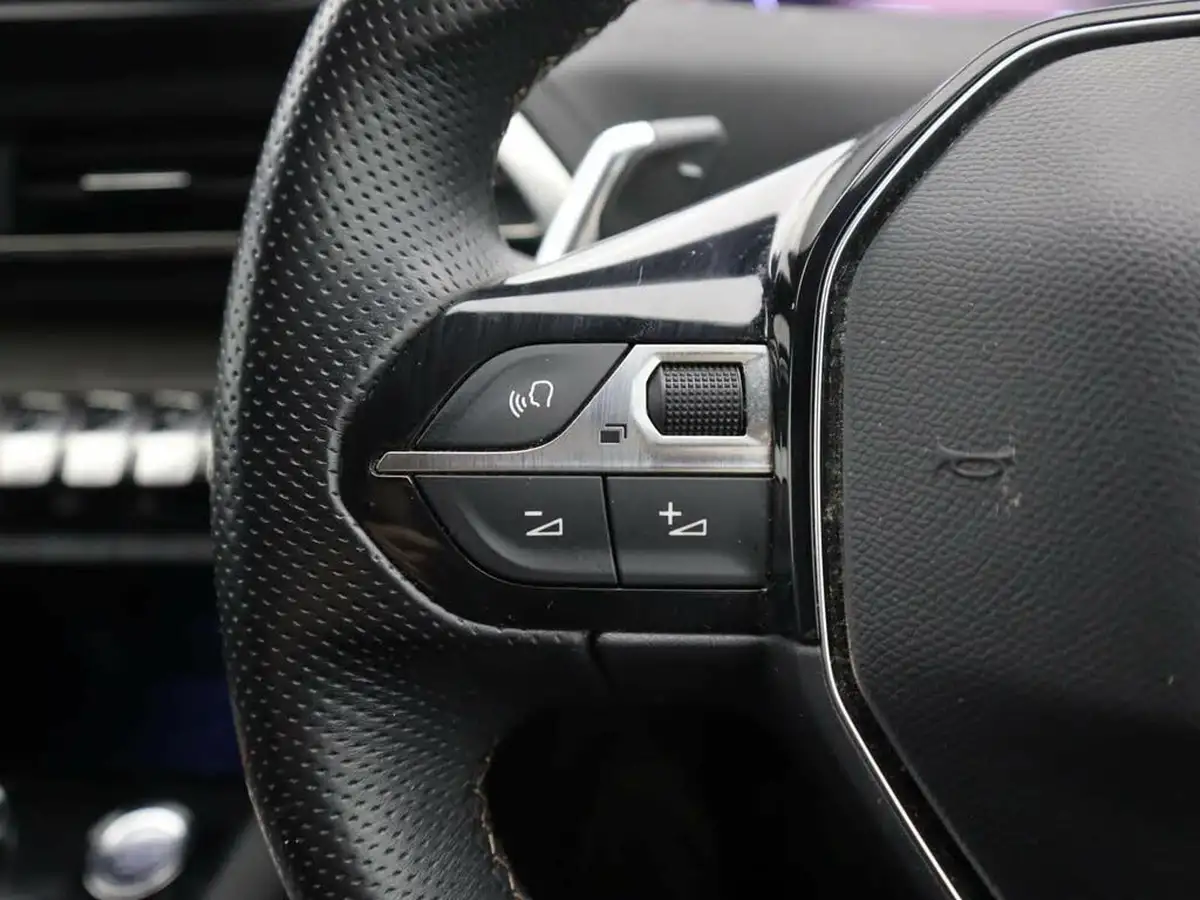 2021-peugeot-3008-suv-16-puretech-gt-180bhp-ss-eat8-big-22