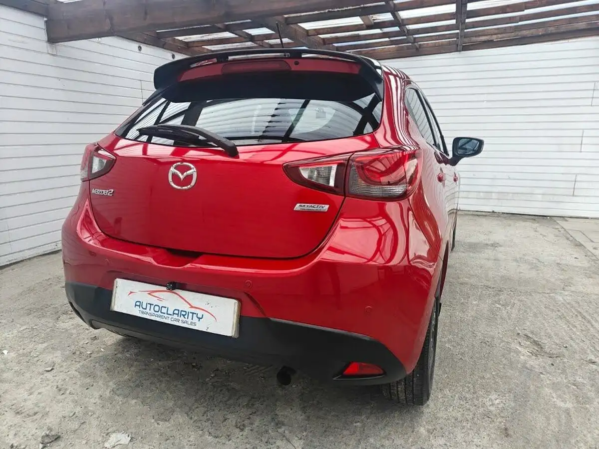 2015-mazda-mazda2-15-sport-black-big-11