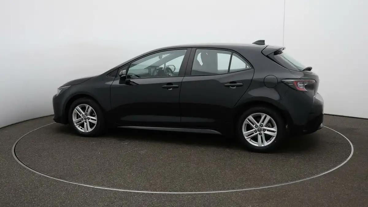 2022-toyota-corolla-18-vvt-i-icon-120bhp-trk-hatchback-5d-big-41