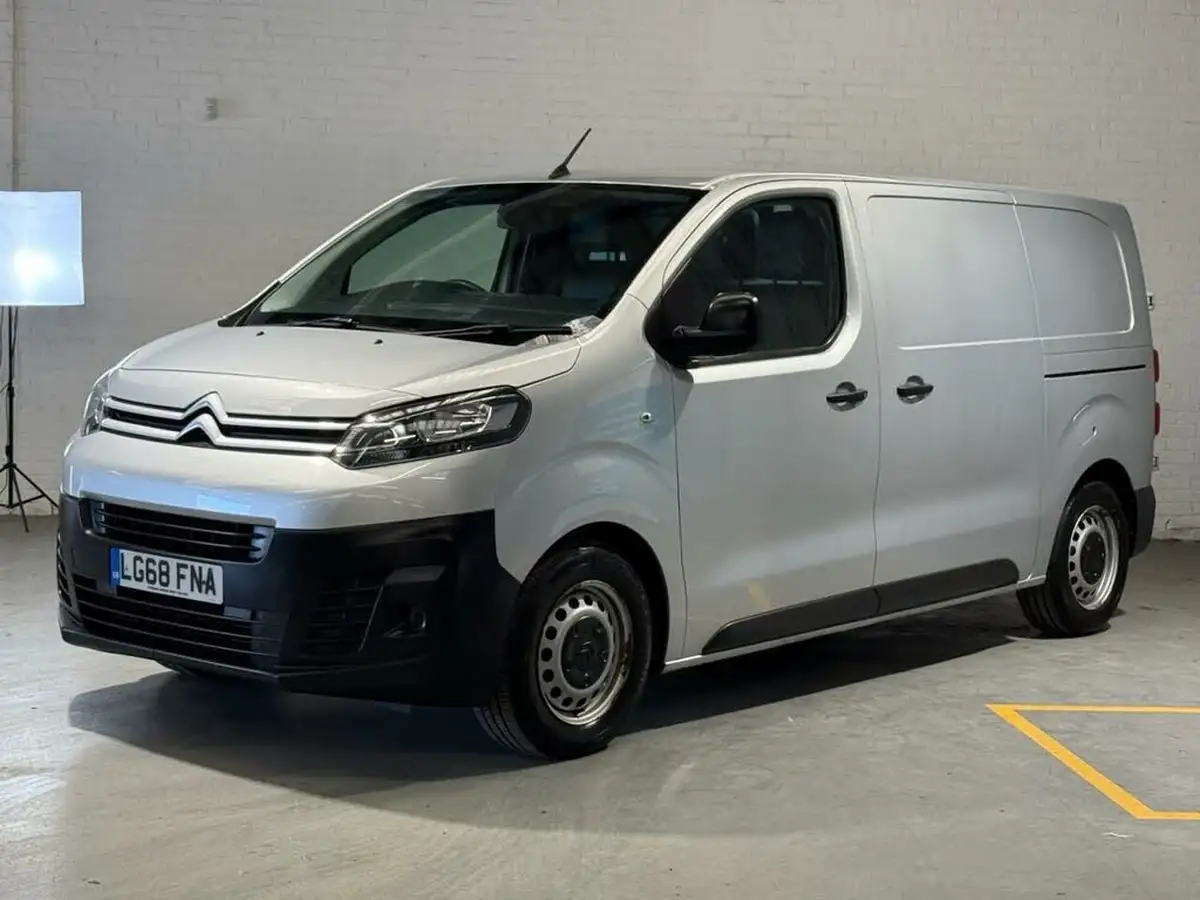 2018-citroen-dispatch-16bluehdi-x-m-1000-115pseu6-ss-big-26
