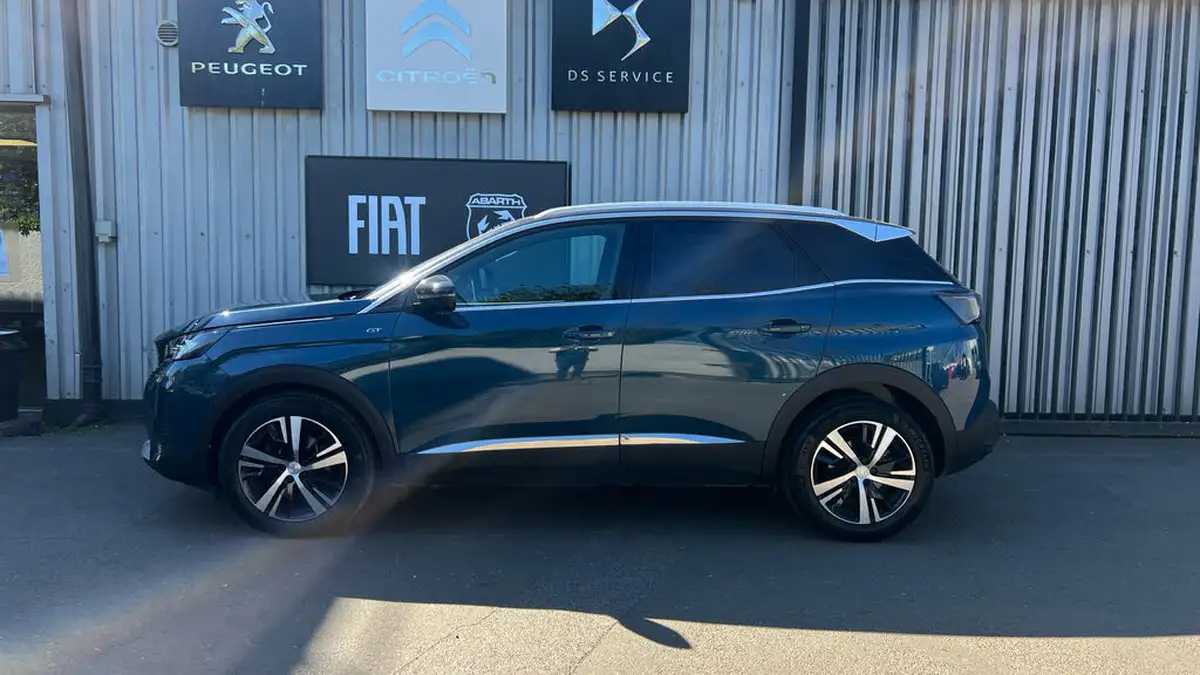 2022-peugeot-3008-suv-15-bluehdi-gt-eat8-big-5