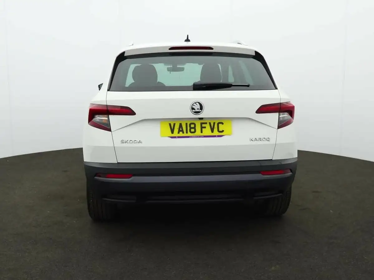 2018-skoda-karoq-10-tsi-se-l-ss-big-2