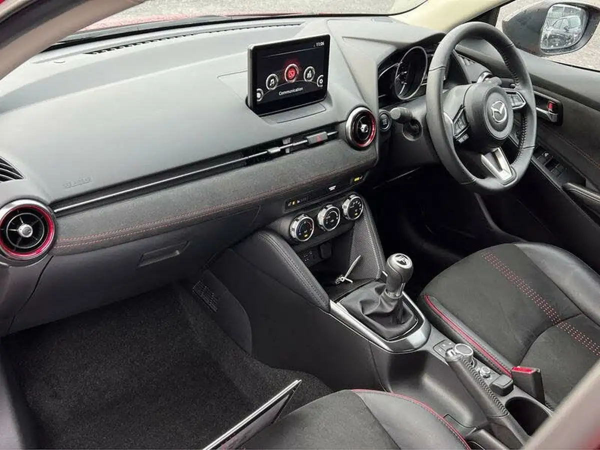2023-mazda-mazda2-15-e-skyactiv-g-homura-aka-90ps-big-8