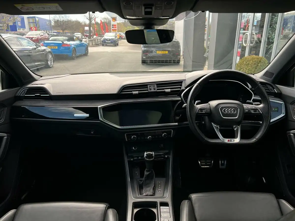 2021-audi-rs-q3-25-tfsi-audi-sport-edition-sportback-big-8