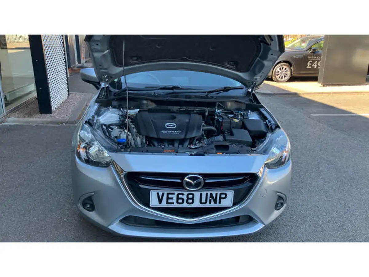 2018-mazda-mazda2-15-sport-nav-big-7