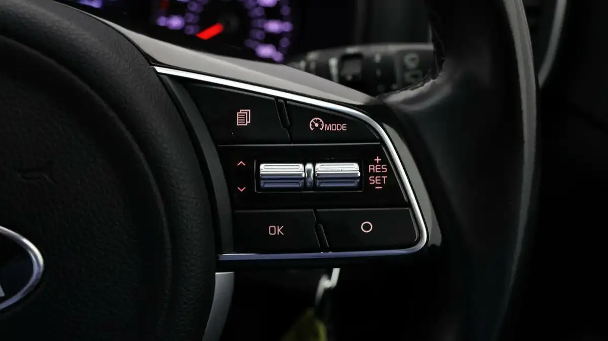 2020-kia-sportage-16crdi-2-48v-dct-big-22