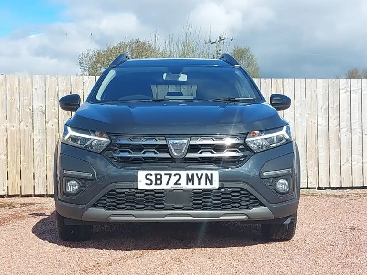 2023-dacia-jogger-10-tce-extreme-se-big-18