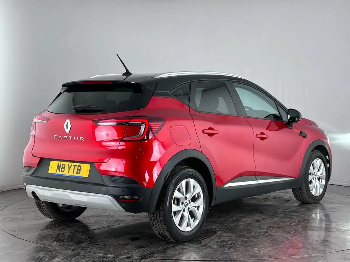 2021-renault-captur-13-tce-iconic-130bhp-edc-auto-big-3