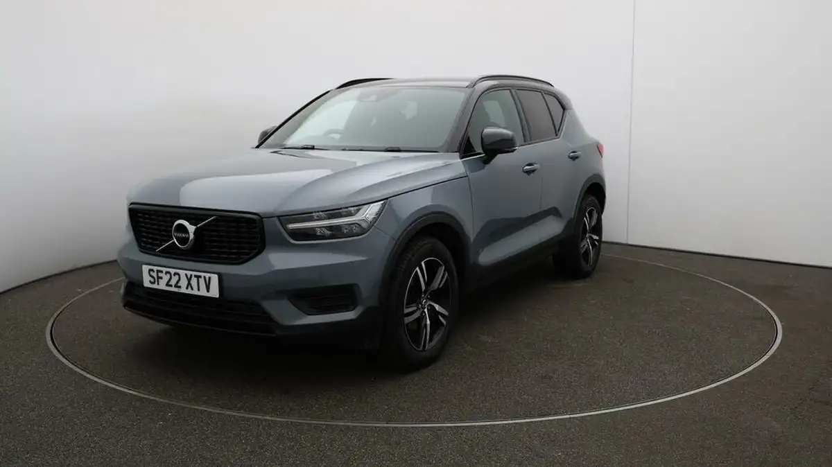 2022-volvo-xc40-15-t3-r-design-auto-big-29