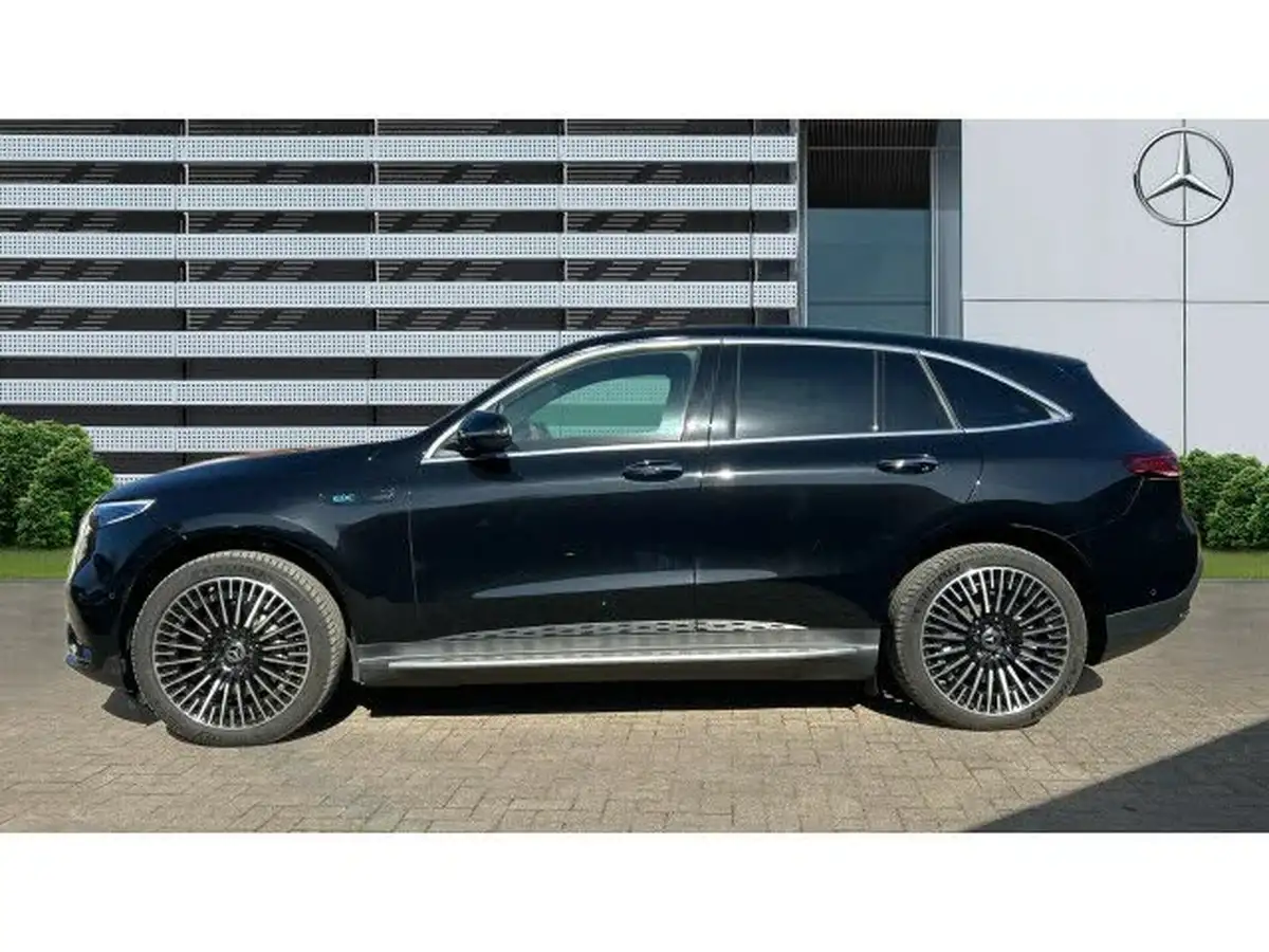 2022-mercedes-benz-eqc-e-eqc-400-amg-line-premium-big-4