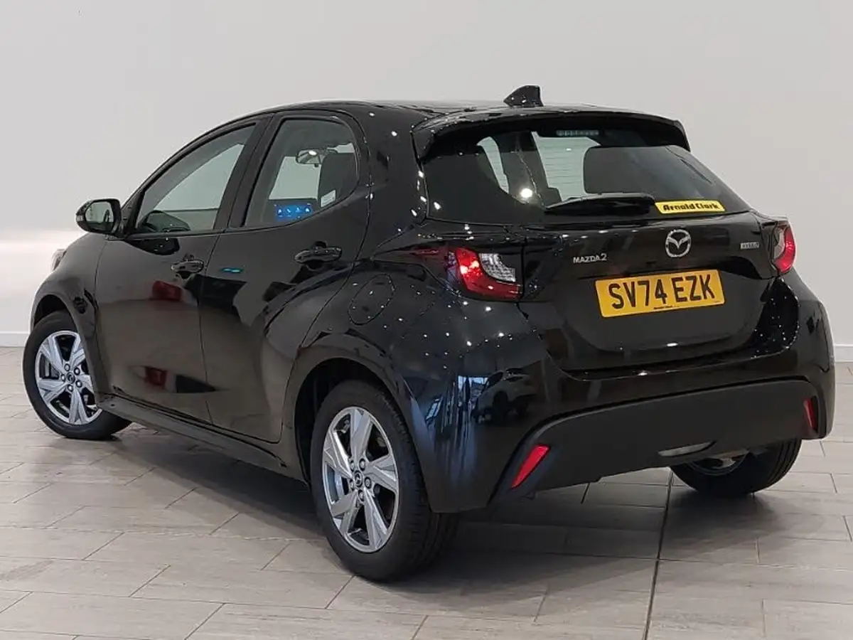 2024-mazda-mazda2-15-exclusive-line-big-1